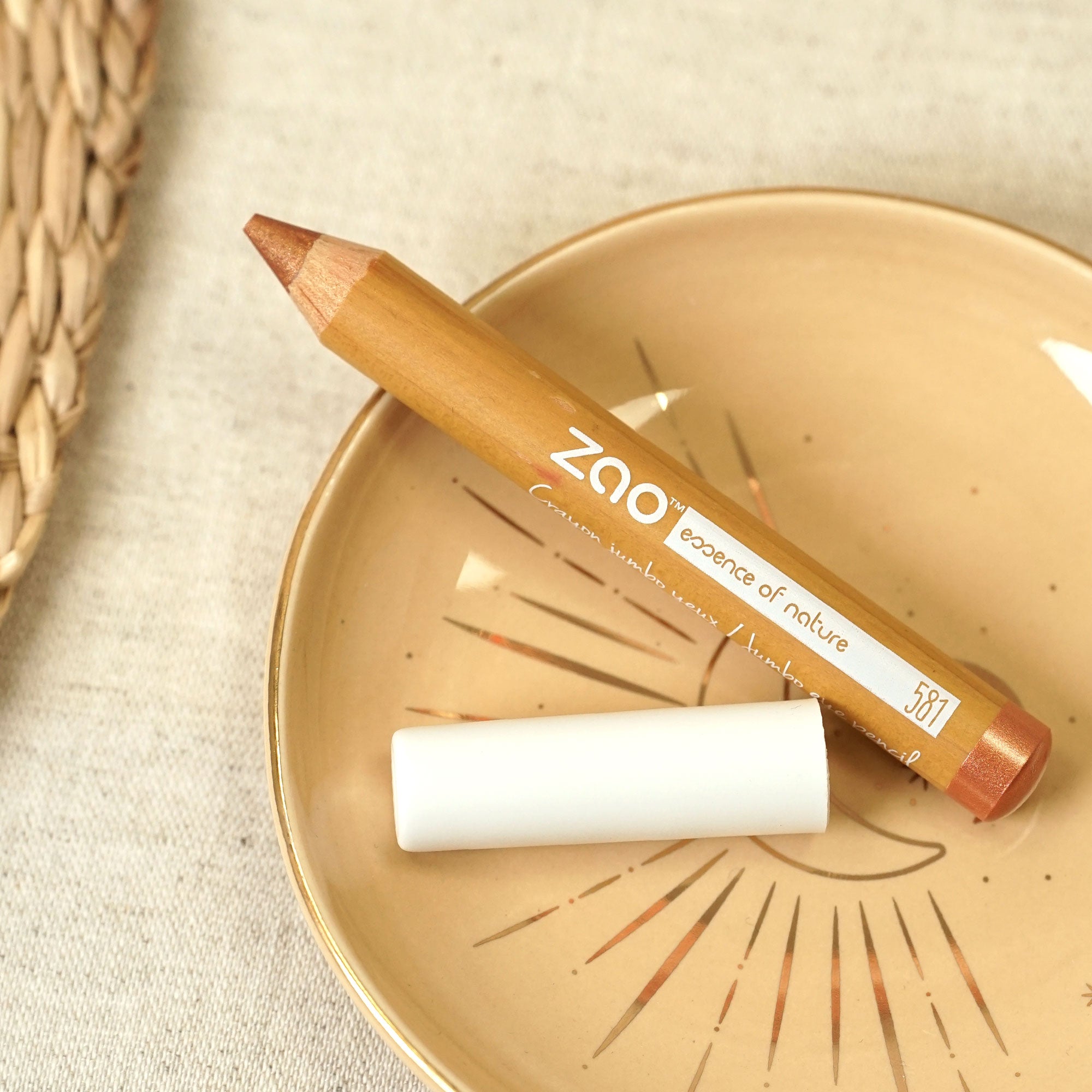 炫彩珠光眼影筆 Jumbo Eye Pencil